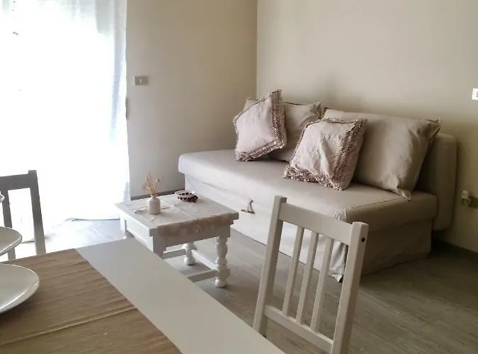 Casa Laura Апартаменты *